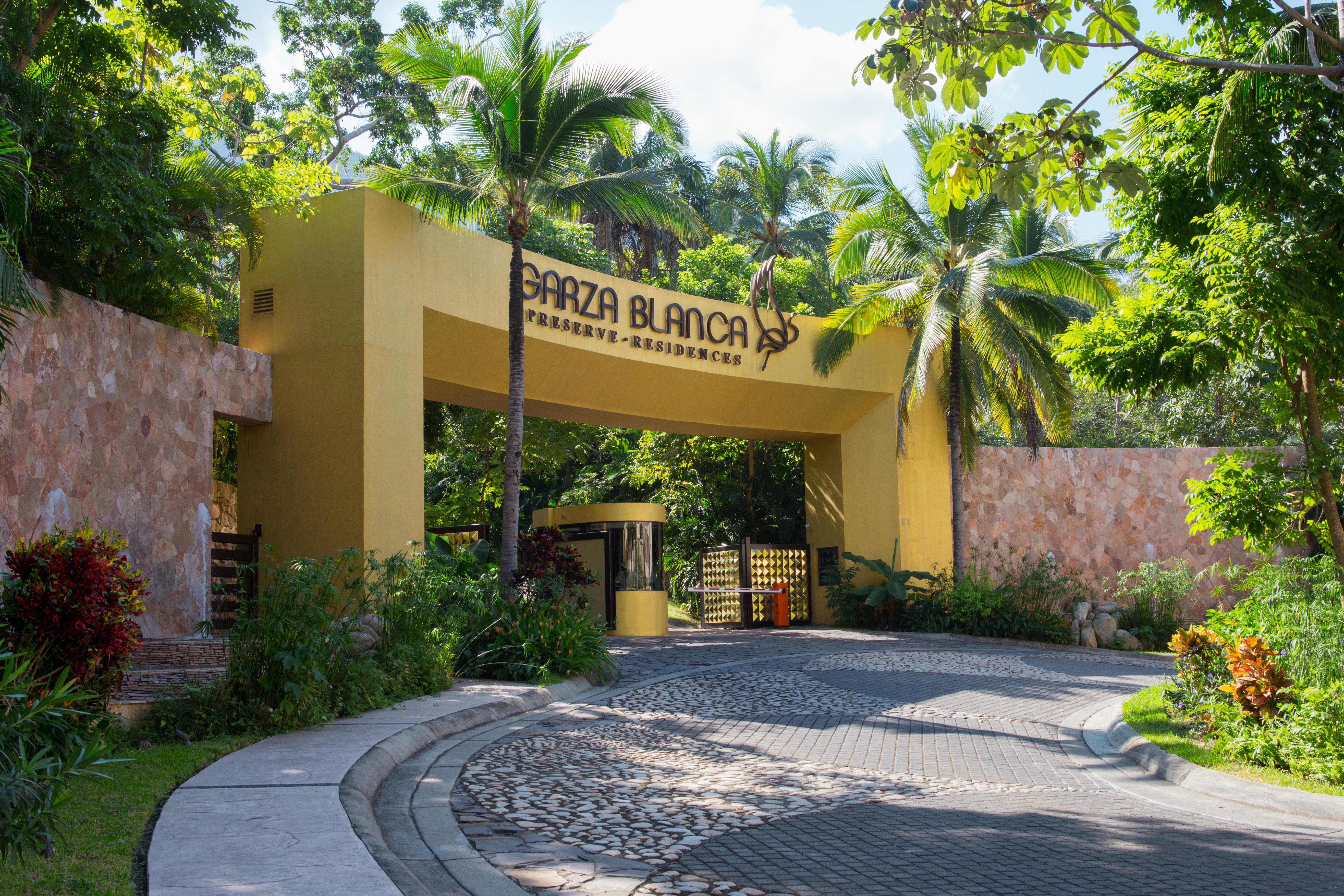 Garza Blanca Preserve Resort & Spa Puerto Vallarta Buitenkant foto